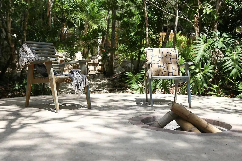 Zen Canto Villa Tuuch :: May The Jungle Be With You Tulum México