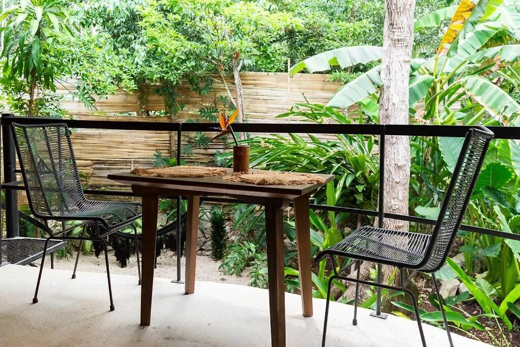 Сasa de vacaciones Zen Canto Villa Tuuch :: May The Jungle Be With You Tulum México